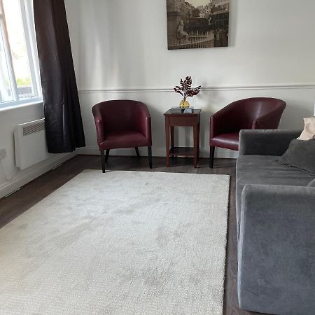 93 Charlotte Apartment London Bagian luar foto
