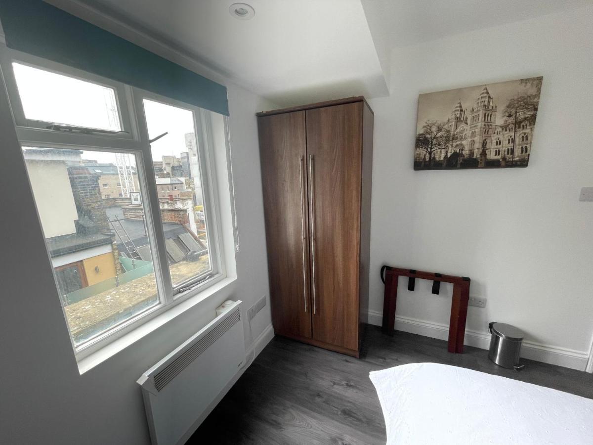 93 Charlotte Apartment London Bagian luar foto