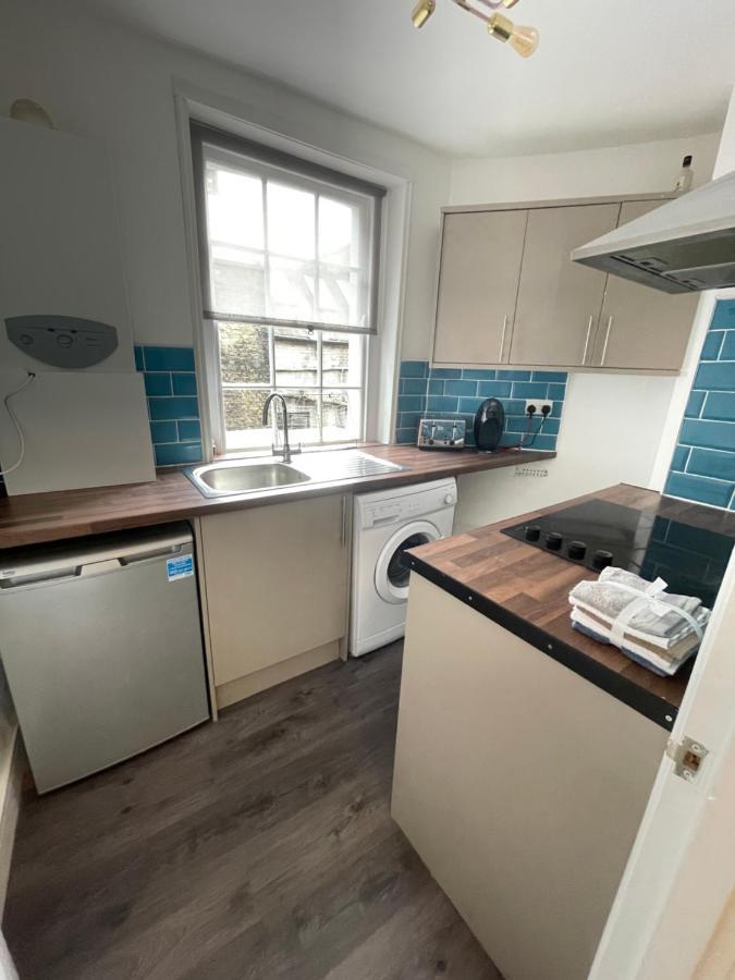 93 Charlotte Apartment London Bagian luar foto
